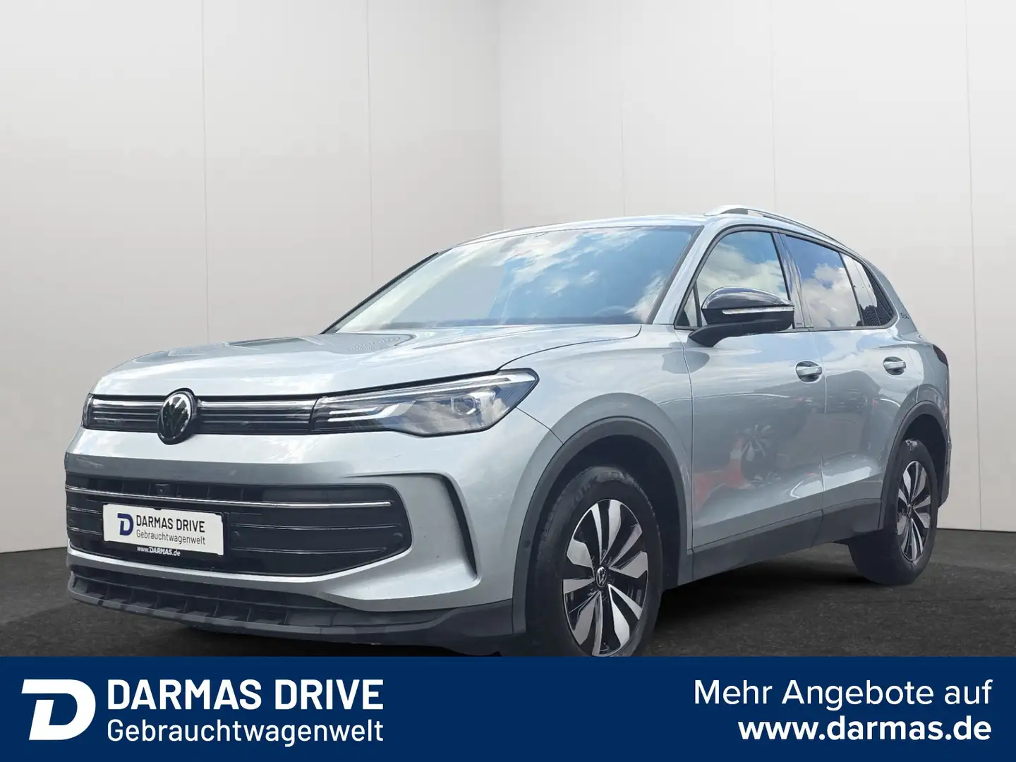 Volkswagen Tiguan Tiguan Goal 2.0 TDI DSG Navi LED PanoD AHK TOP Silber - 1