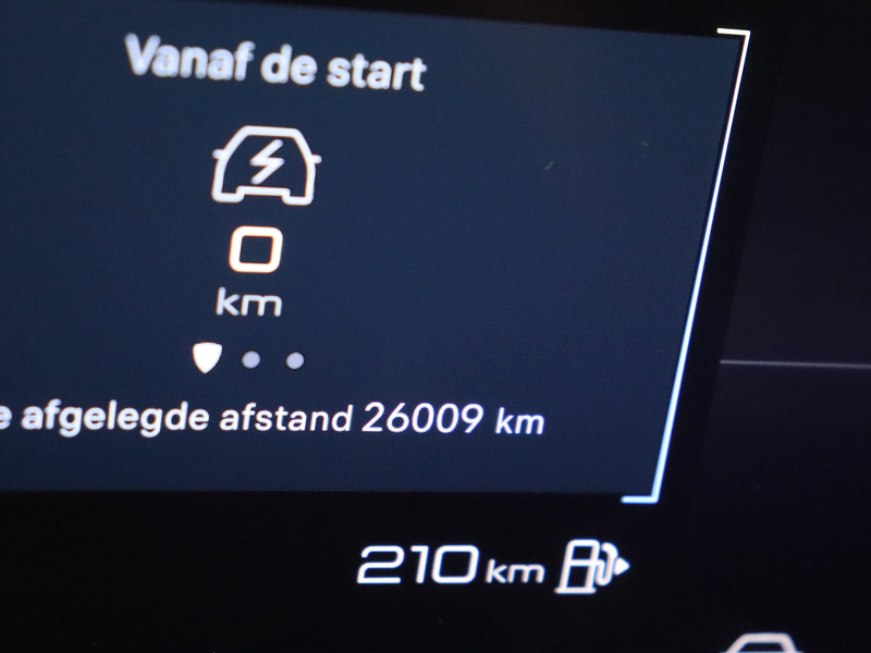 Peugeot 5008 1.6 Plug-in Hybrid 195 GT 7p Open Panoramadak ! LE — photo 9