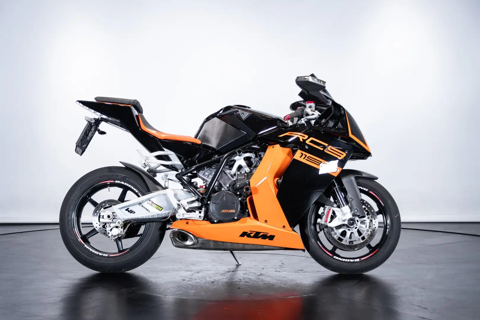 KTM 1190 RC8 KTM RC8 1190 Siyah - 2