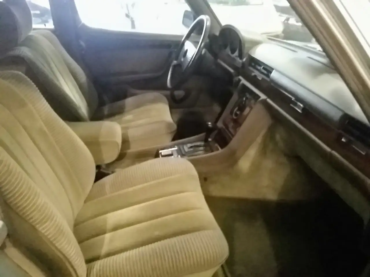 Mercedes-Benz 280 SE Aut., foto 6