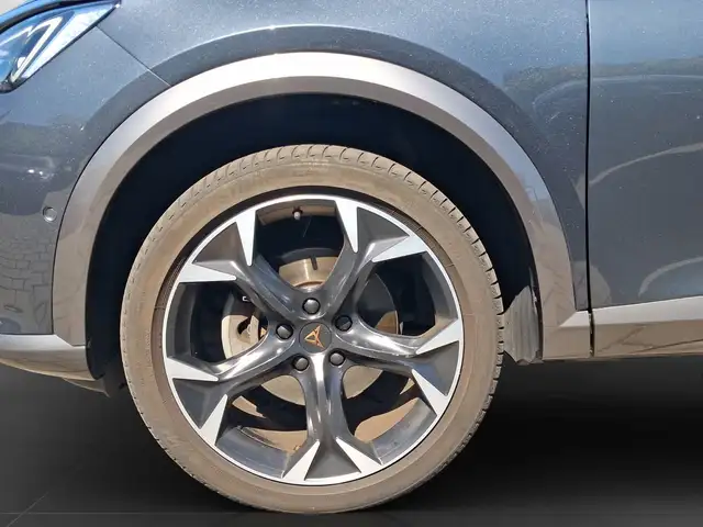 CUPRA Formentor view 7