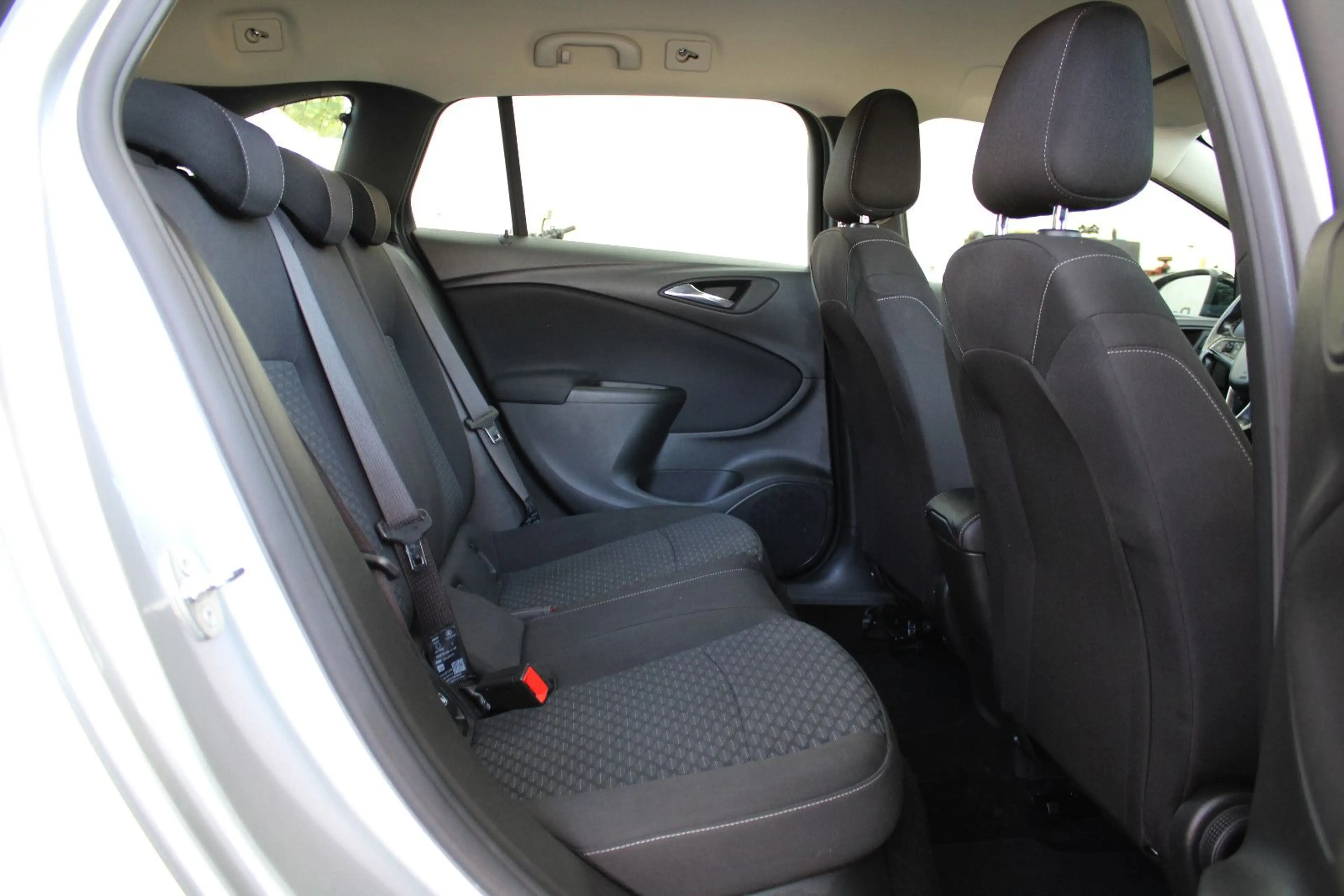 Opel Astra K Sports Tourer*Tüv&Insp.*1.Hd*Automatik* — photo 14