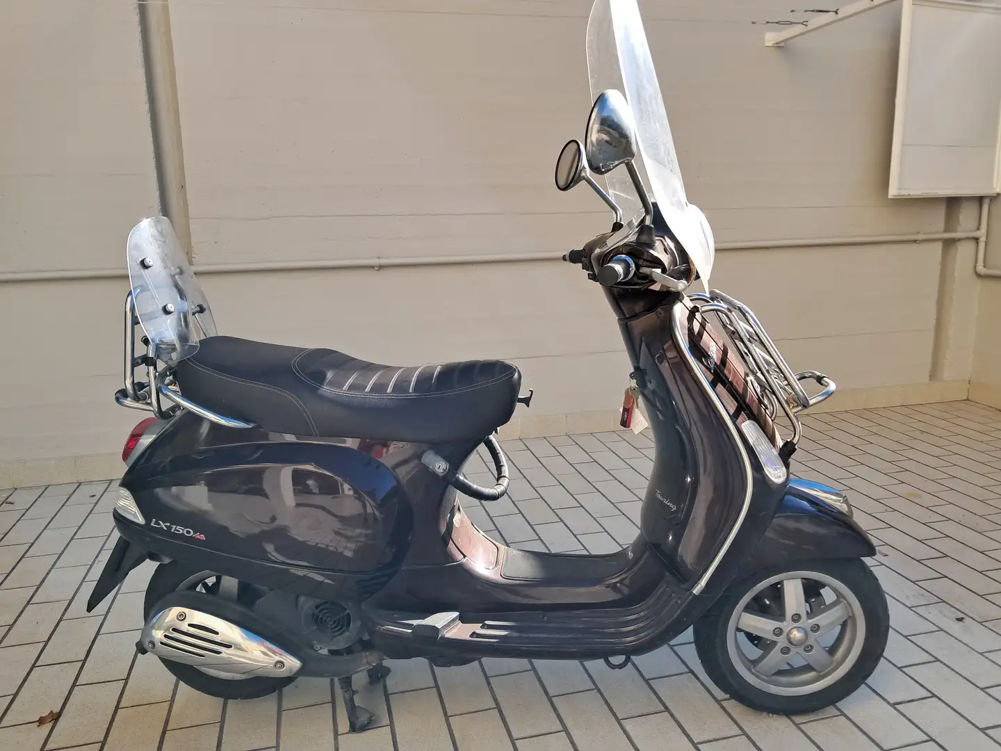 Vespa 150 Touring 150 i.e. Brun - 1