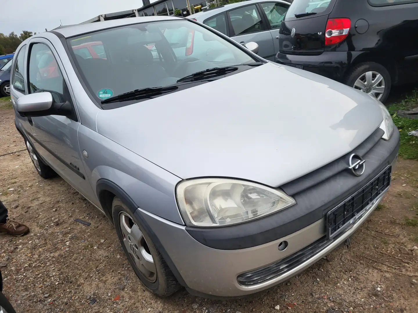 Opel Corsa 1.0 12V Plateado - 1