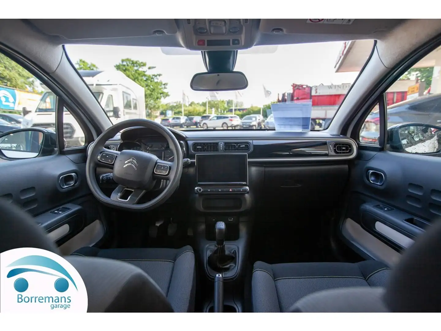 Citroen C3 83 PK BENZINE NAVI/CARPLAY/PARKEERHULP/.... Wit - 2