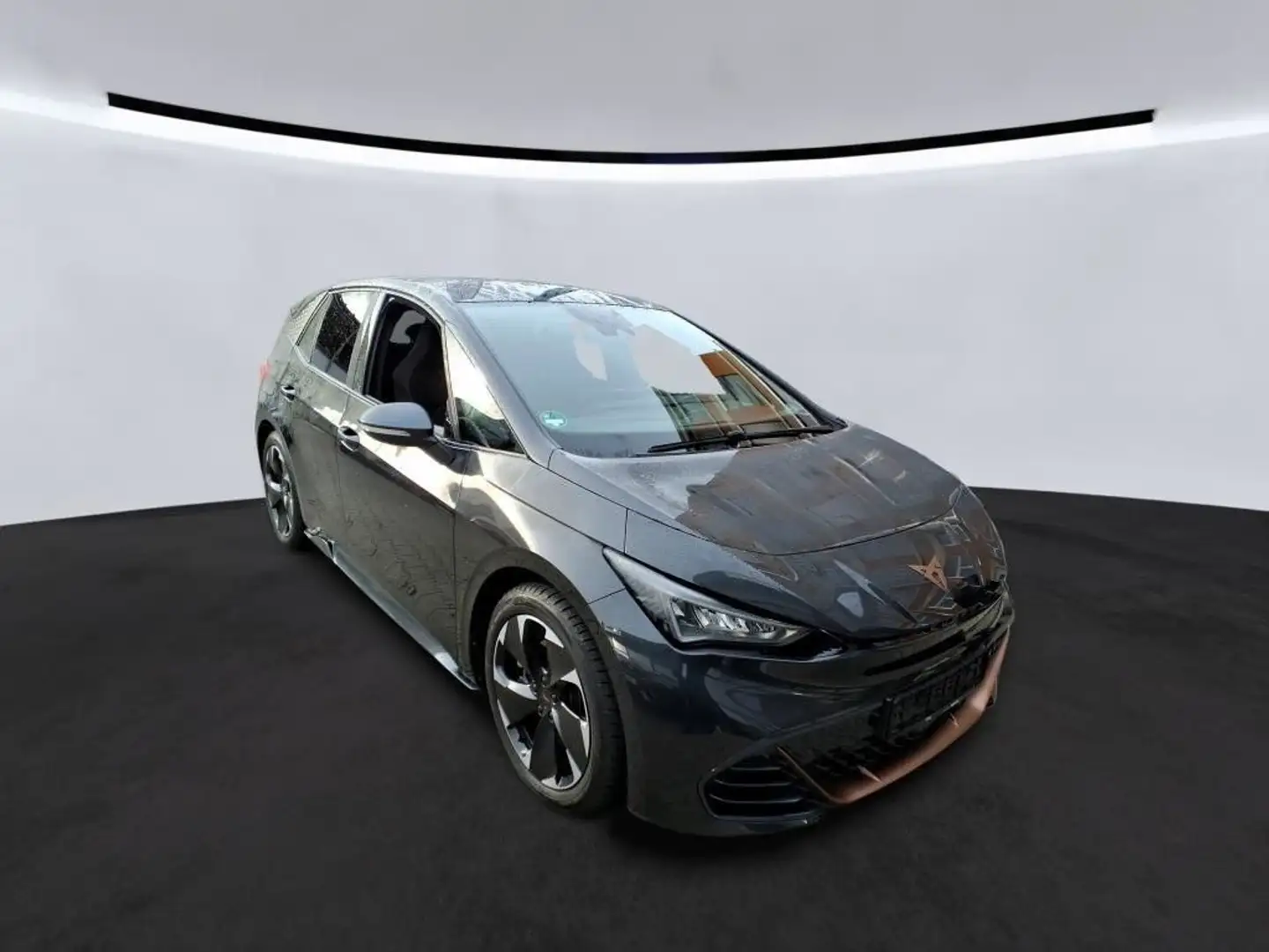 CUPRA Born beats Navi ACC Sitzheizg Kamera ConnectPlus Grau - 2