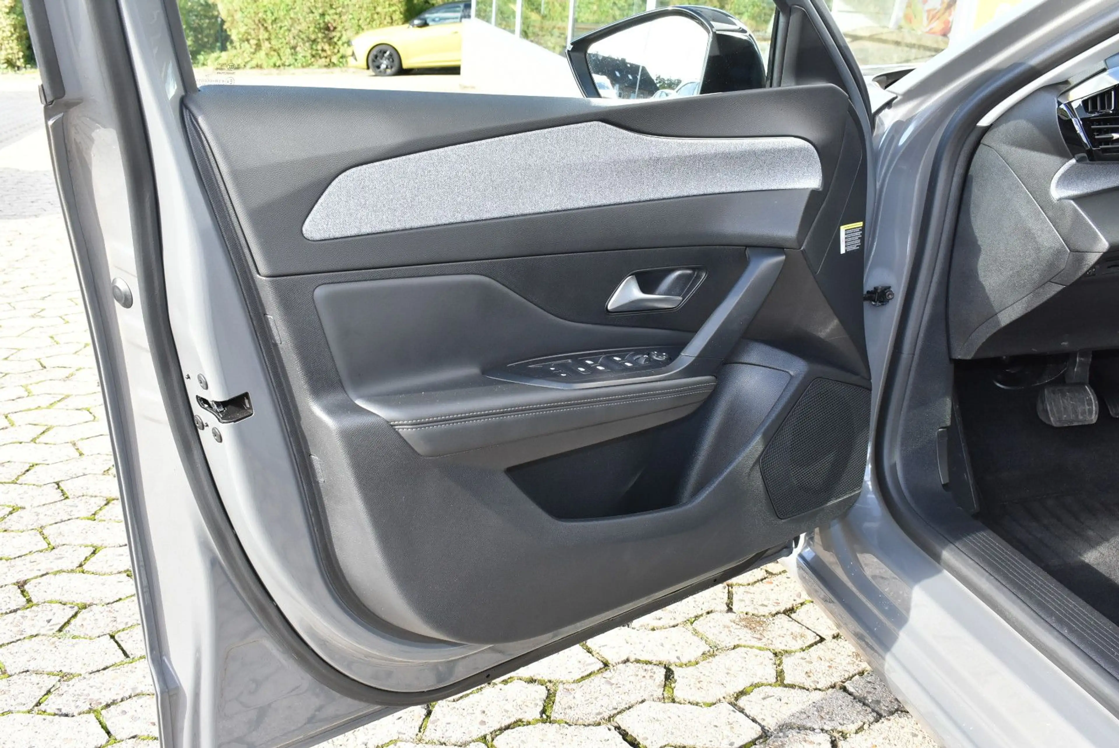 Peugeot 308 Allure Aut. — photo 10