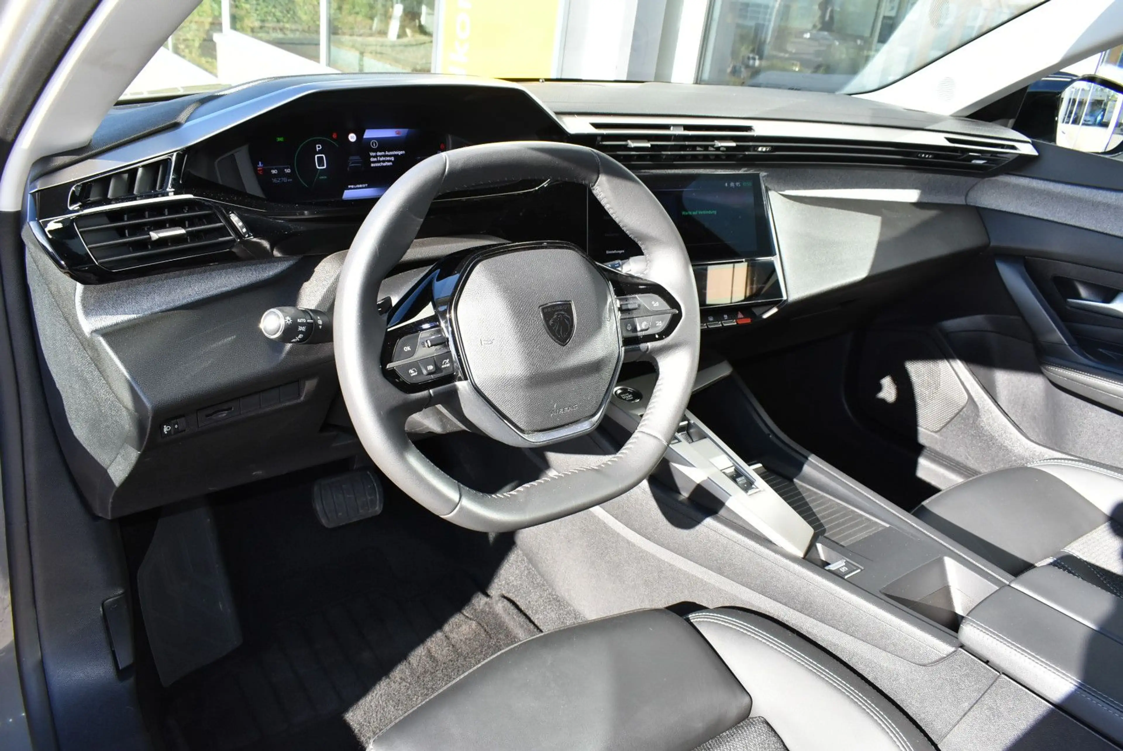 Peugeot 308 Allure Aut. — photo 12