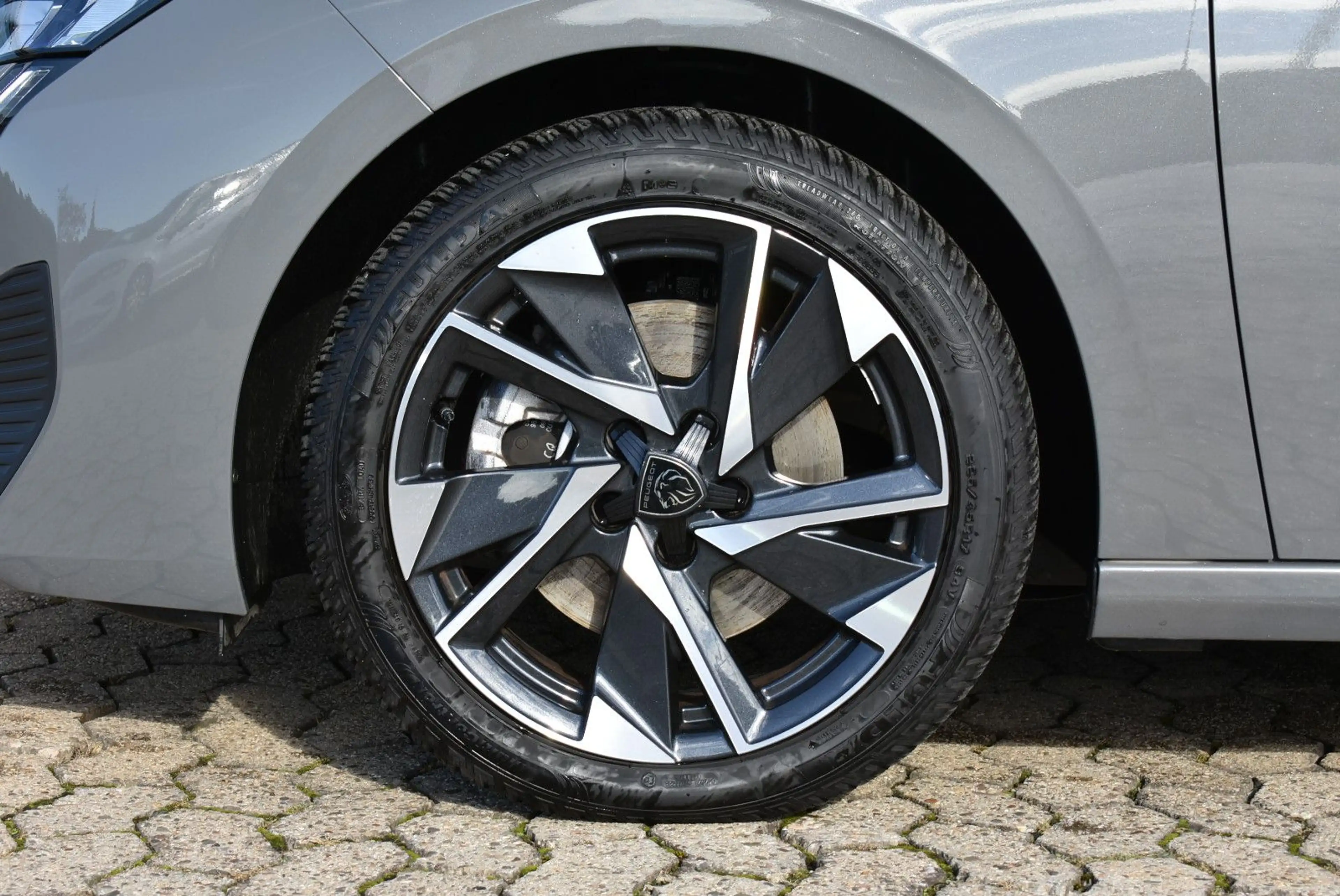 Peugeot 308 Allure Aut. — photo 8