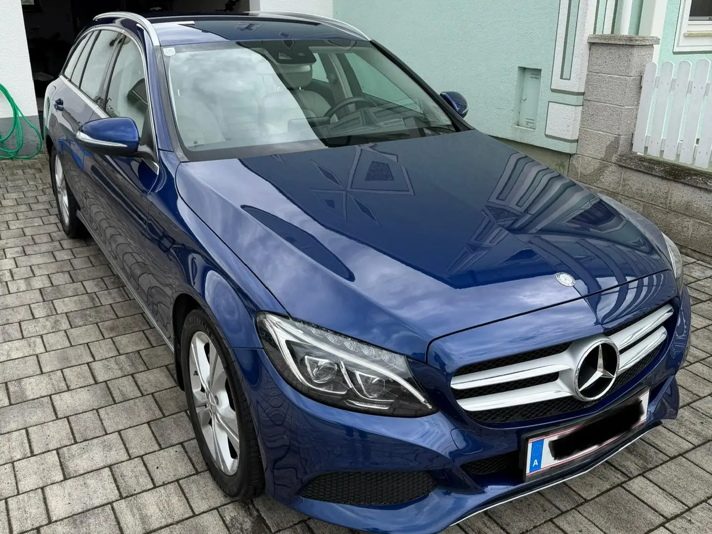 Mercedes-Benz C 250 C 250 T Avantgarde Aut. Avantgarde Blau - 1