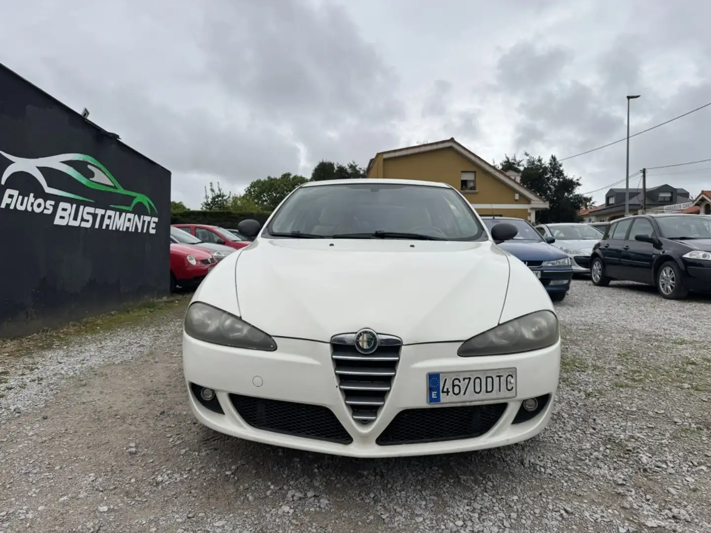 Alfa Romeo 147 1.6 TS Distinctive Bílá - 2