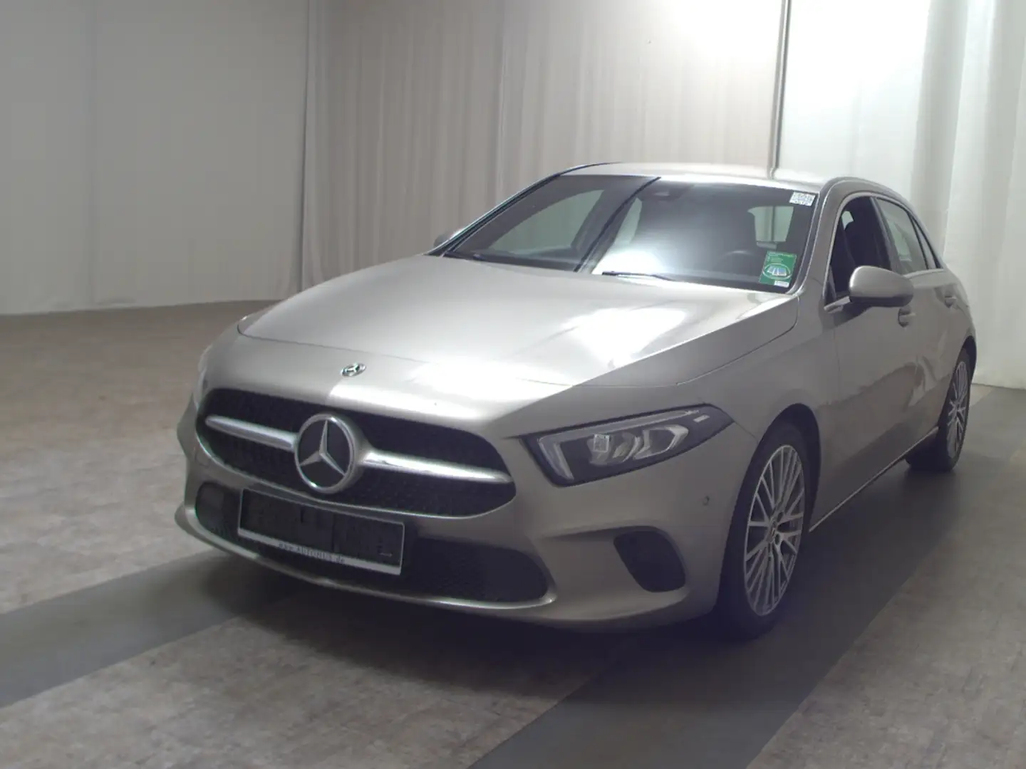 Mercedes-Benz A 220 d Progressive Leder Navi LED MBUX Shz Argintiu - 2