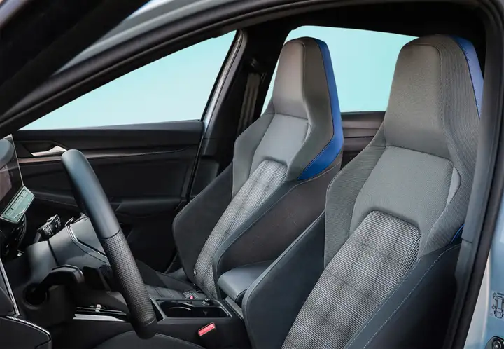 Volkswagen Golf 2024, foto 28