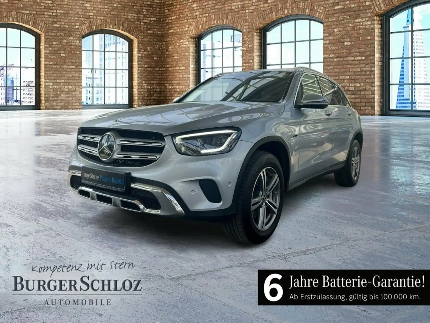 Mercedes-Benz GLC 300 de 4M SpurH SpurW PDC SHZ ACC LED AUT srebrna - 1