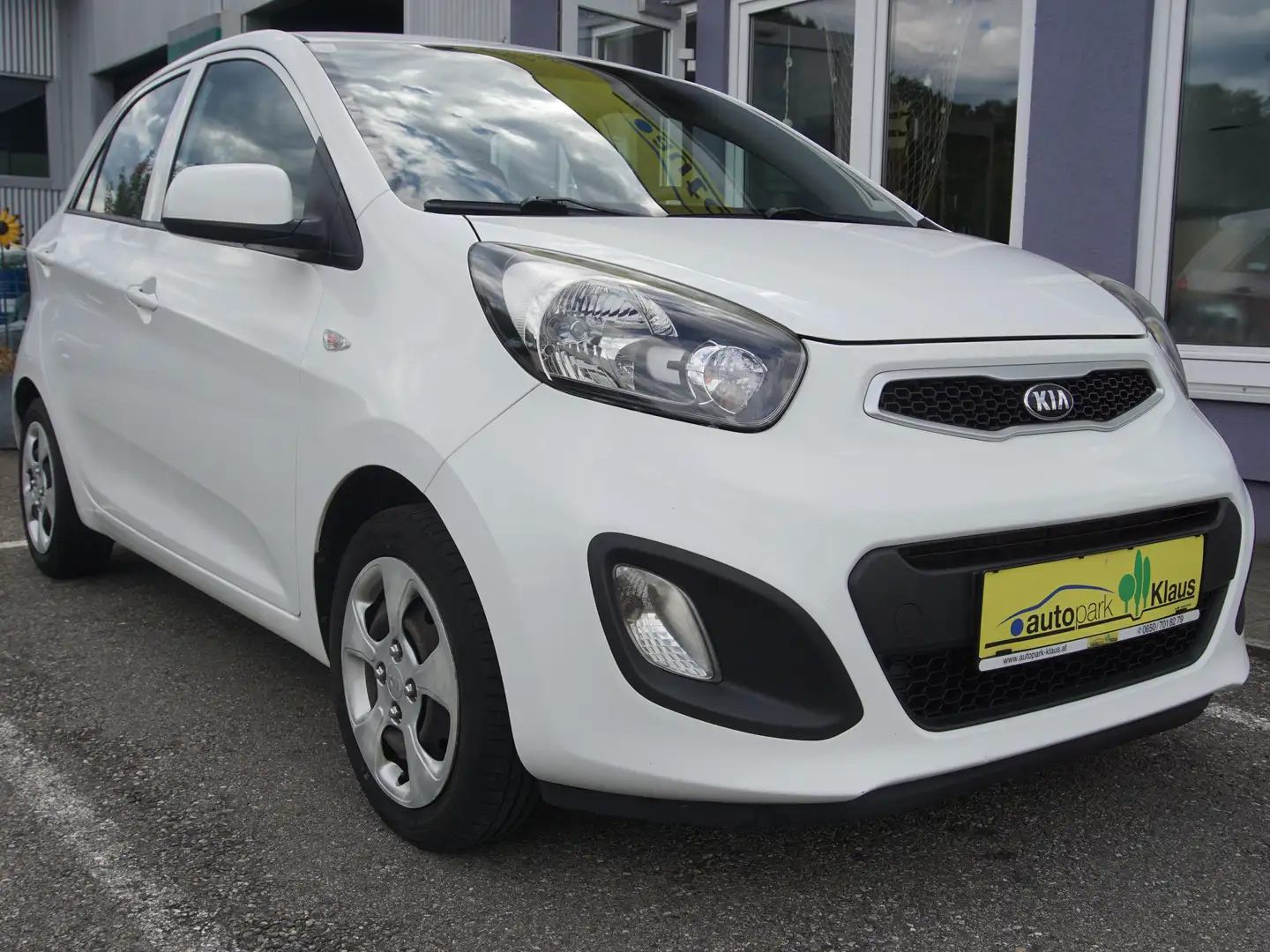 Kia Picanto Attract Weiß - 1