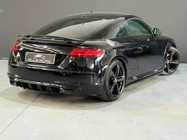 Audi TT view 8
