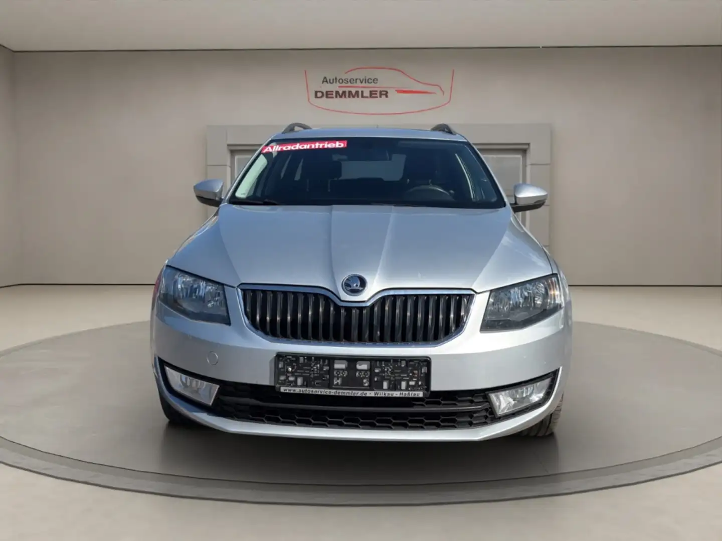 Skoda Octavia Combi 4x4,Climatronic,AHK,Tempomat,Parksensoren Zilver - 2