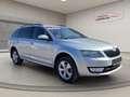 Skoda Octavia Combi 4x4,Climatronic,AHK,Tempomat,Parksensoren Zilver - thumbnail 3