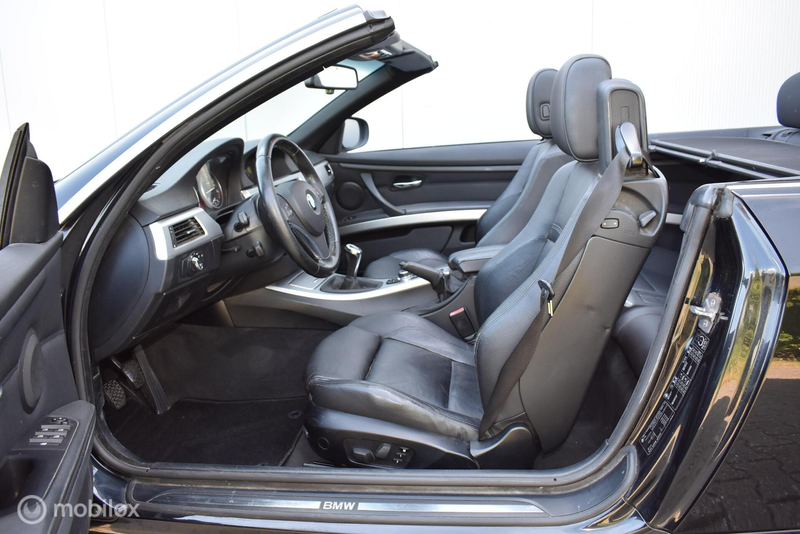 BMW 330 3-serie Cabrio 330d High Executive — photo 8
