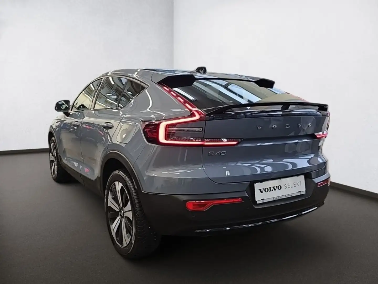 Volvo C40 Recharge Twin 78kWh Plus Grau - 2