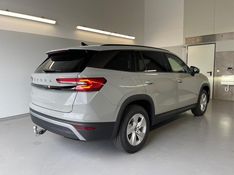 Skoda Kodiaq Selection 204PS 4x4 7Sitze+360°+AHK+GV4+eHeck+W... — photo 4