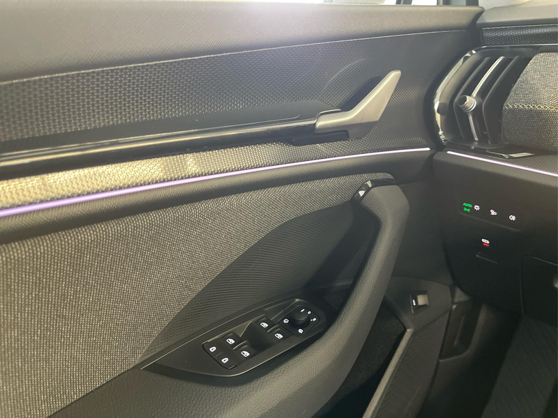 Skoda Kodiaq Selection 204PS 4x4 7Sitze+360°+AHK+GV4+eHeck+W... — photo 9