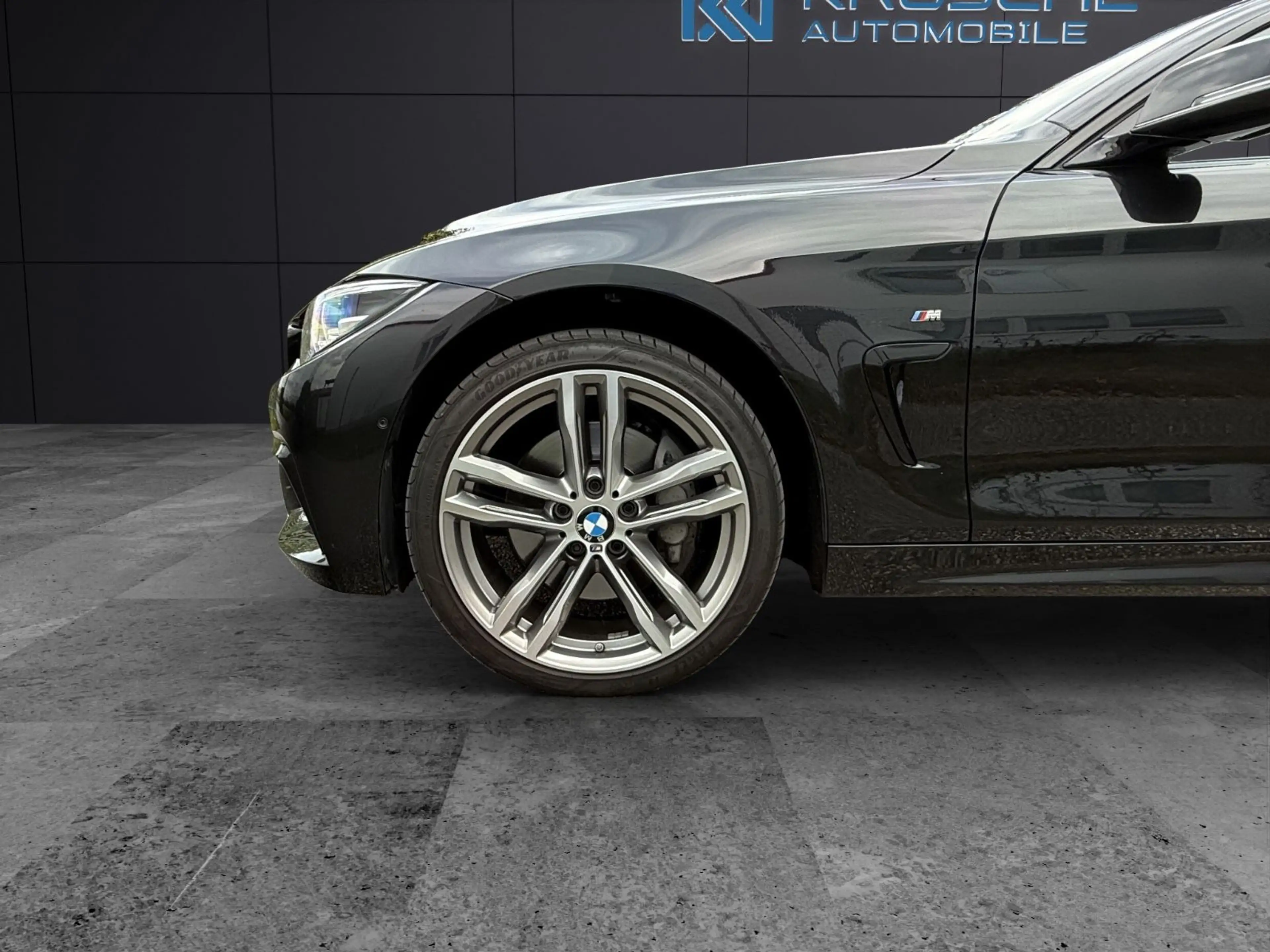 BMW 440 i Cabrio xDrive MSport *dt.At*2.Hd*360°*HuD* — photo 11