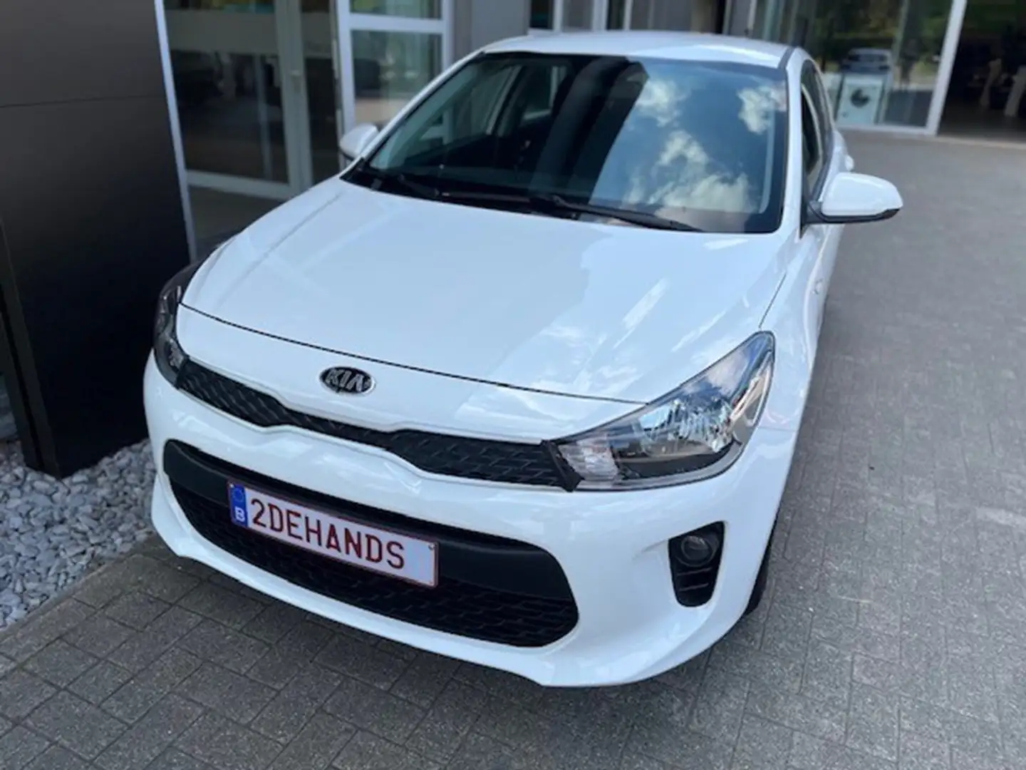 Kia Rio Blanc - 2