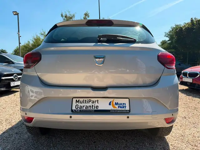 Dacia Sandero view 5