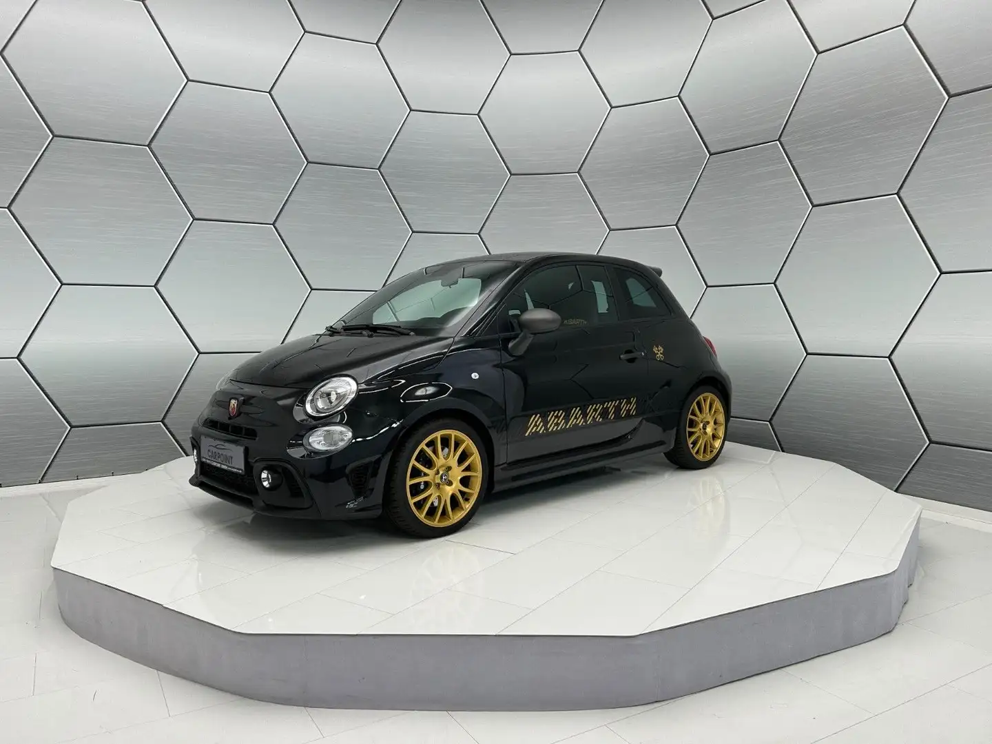 Abarth 695 75 Anniversario Carbon Alcantara limitiert Black - 2