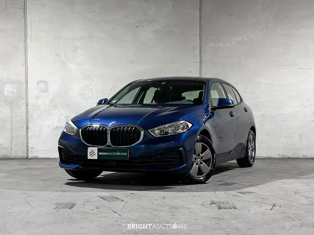 BMW 118 118i Introduction Edition