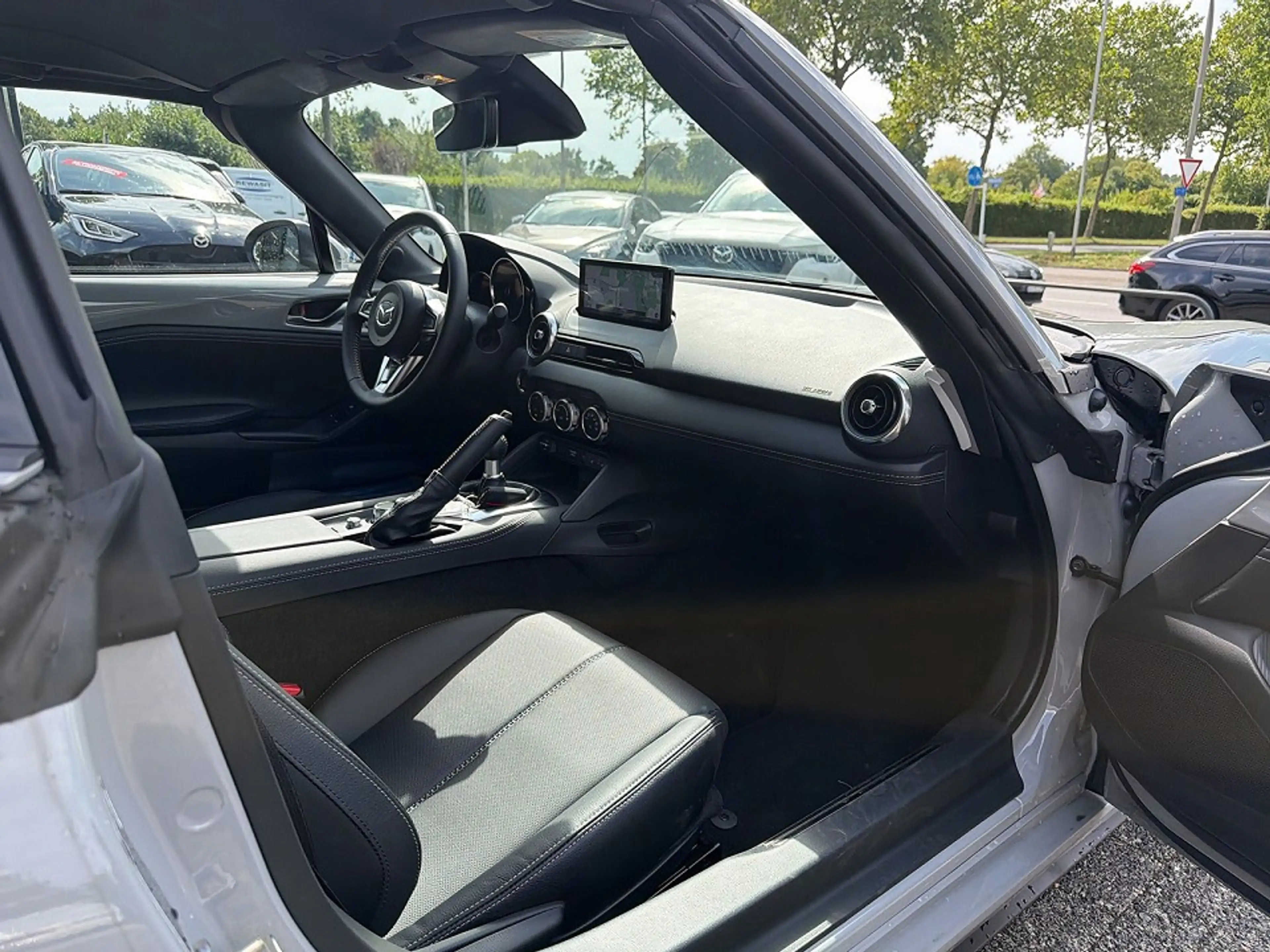 Mazda MX-5 1.5 Exclusive-line *Matrix-LED*BOSE* — photo 7