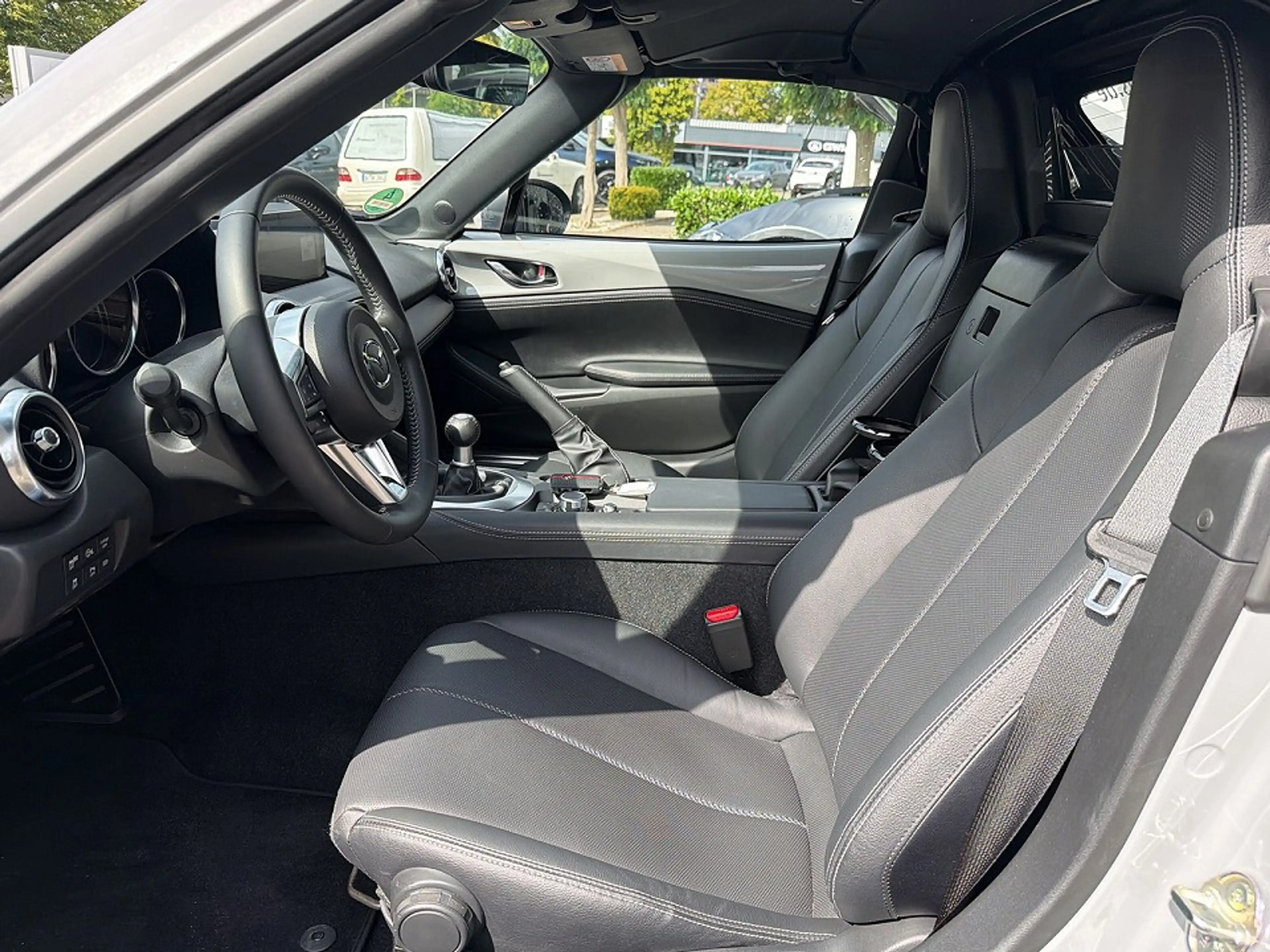 Mazda MX-5 1.5 Exclusive-line *Matrix-LED*BOSE* — photo 8