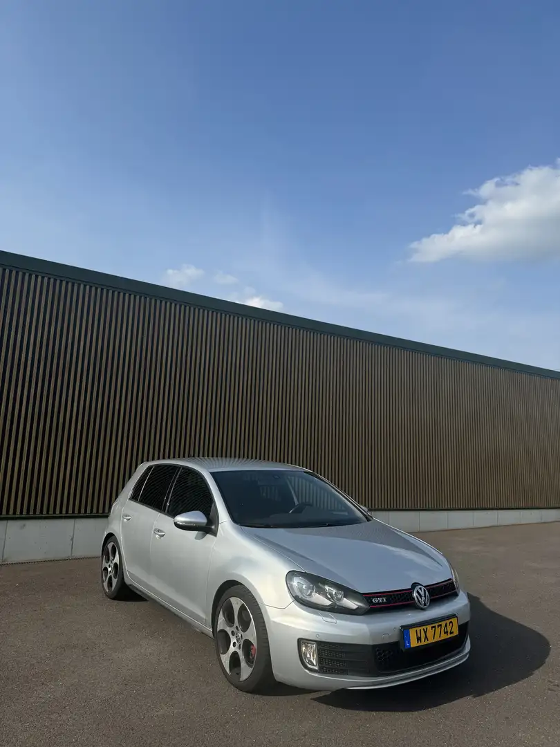 Volkswagen Golf GTI 2.0 DSG - 2