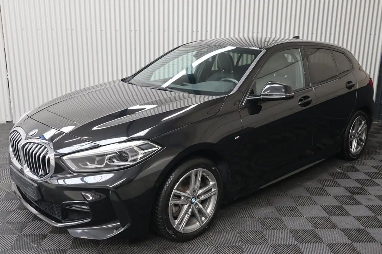 BMW 118 i M-Pack Pano Trekhaak