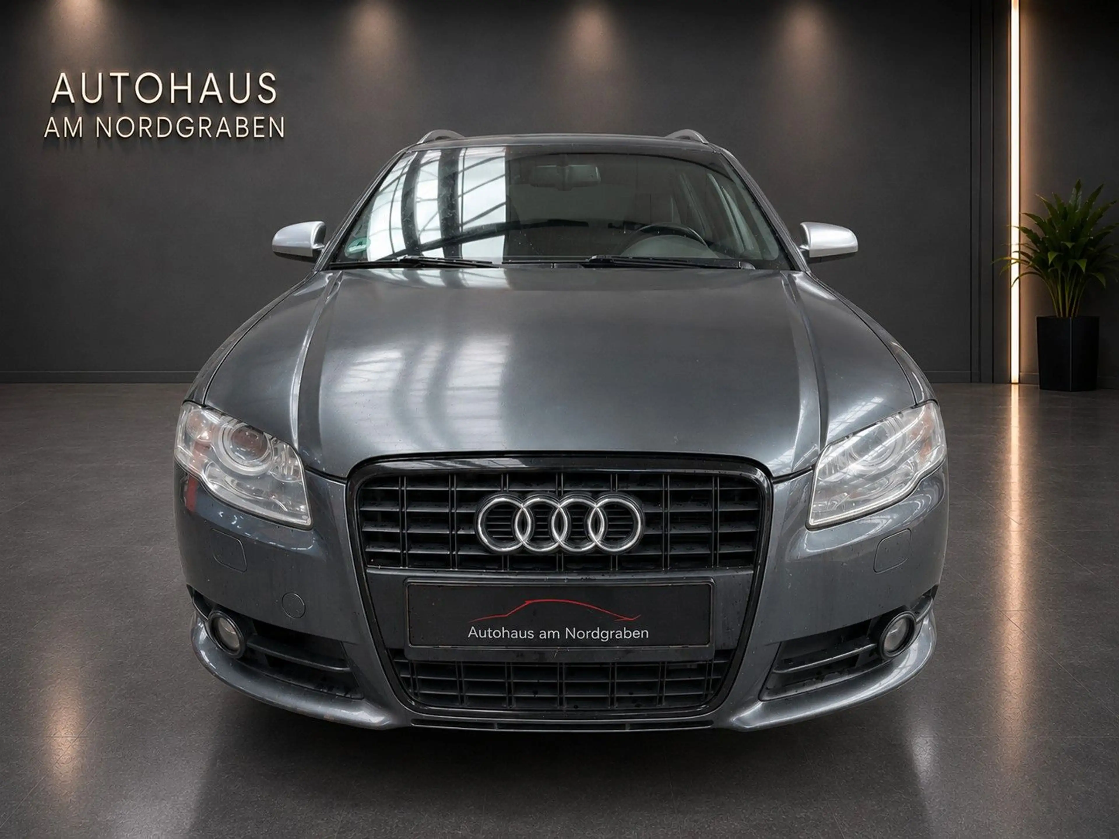 Audi S4 Avant 4.2 quattro — photo 5