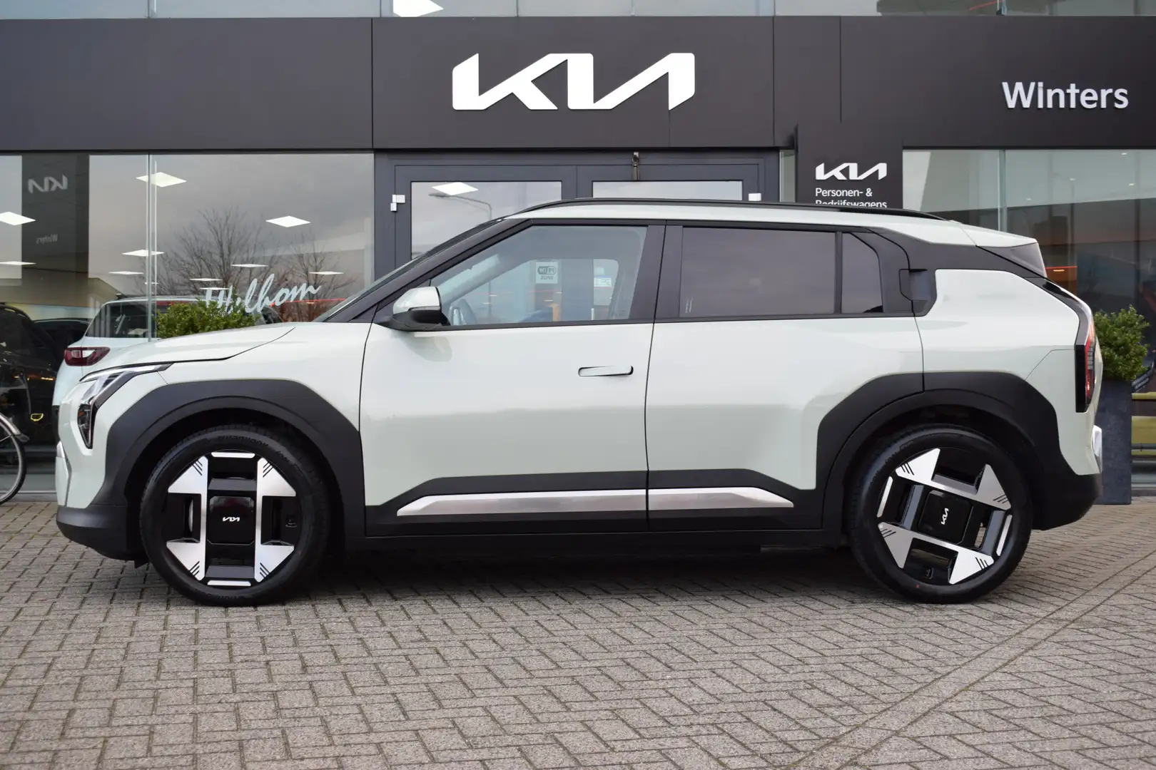 Kia EV3 Plus Advanced 81.4 kWh Stuur + Stoelverwarming | 3 Vert - 2