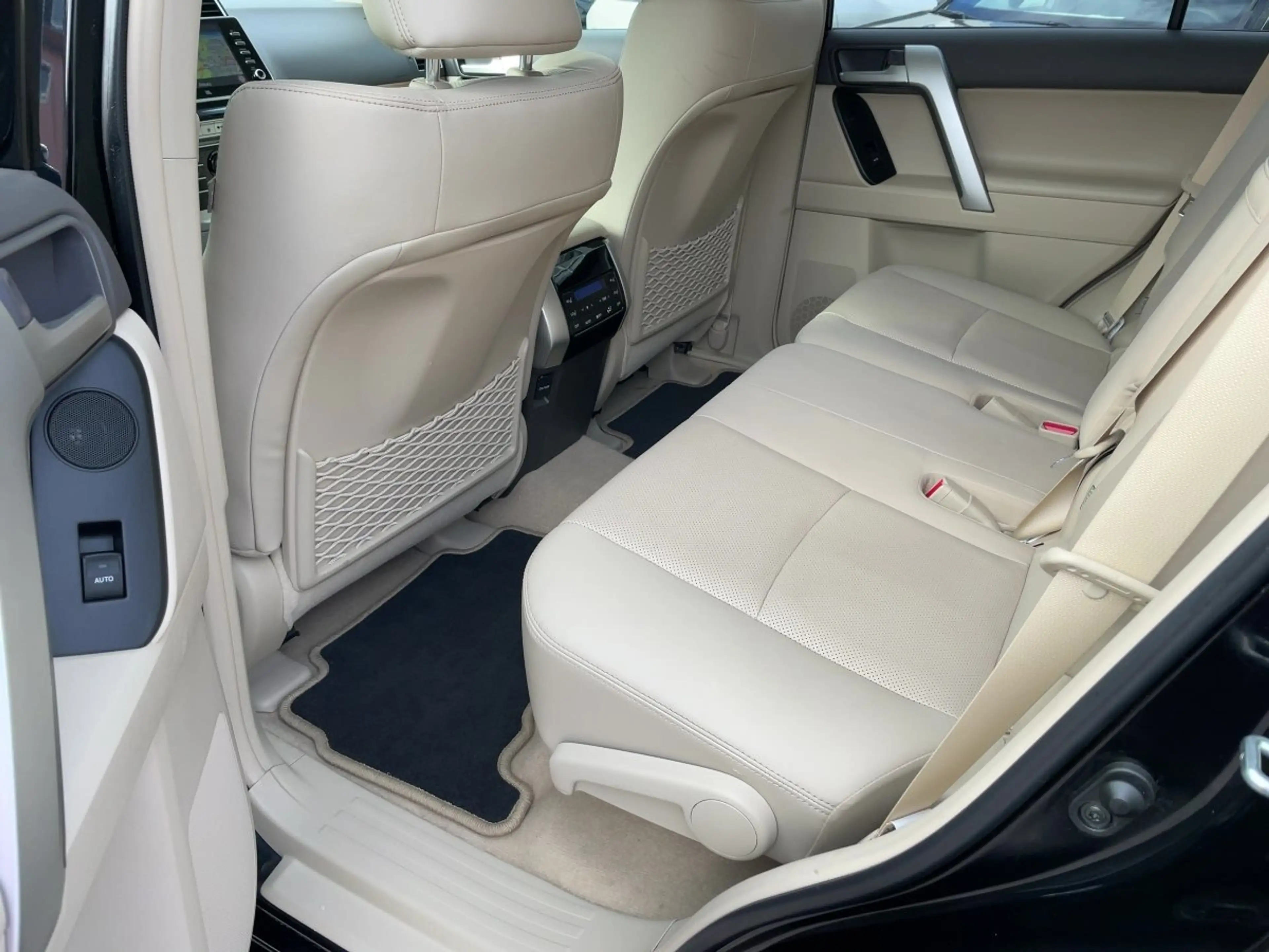 Toyota Land Cruiser 2.8 D4-D Executive 4xSHZ+AUT+Kam. — photo 11