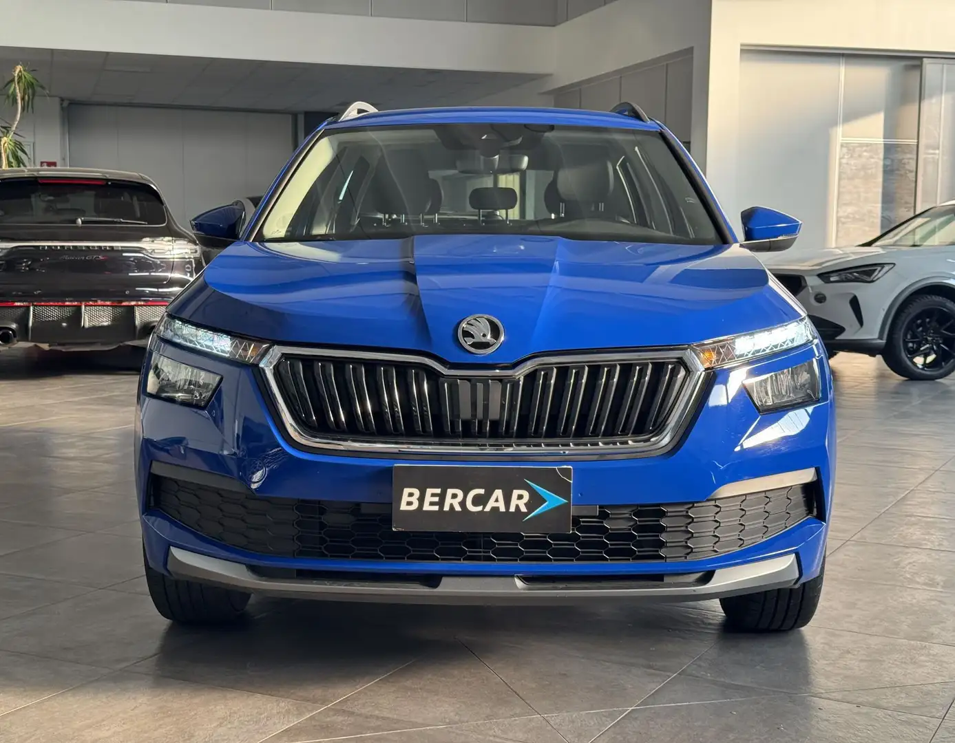 Skoda Kamiq Kamiq 1.0 TSI 110 CV DSG Ambition*AUTOM*PDC*LED* Blu/Azzurro - 2
