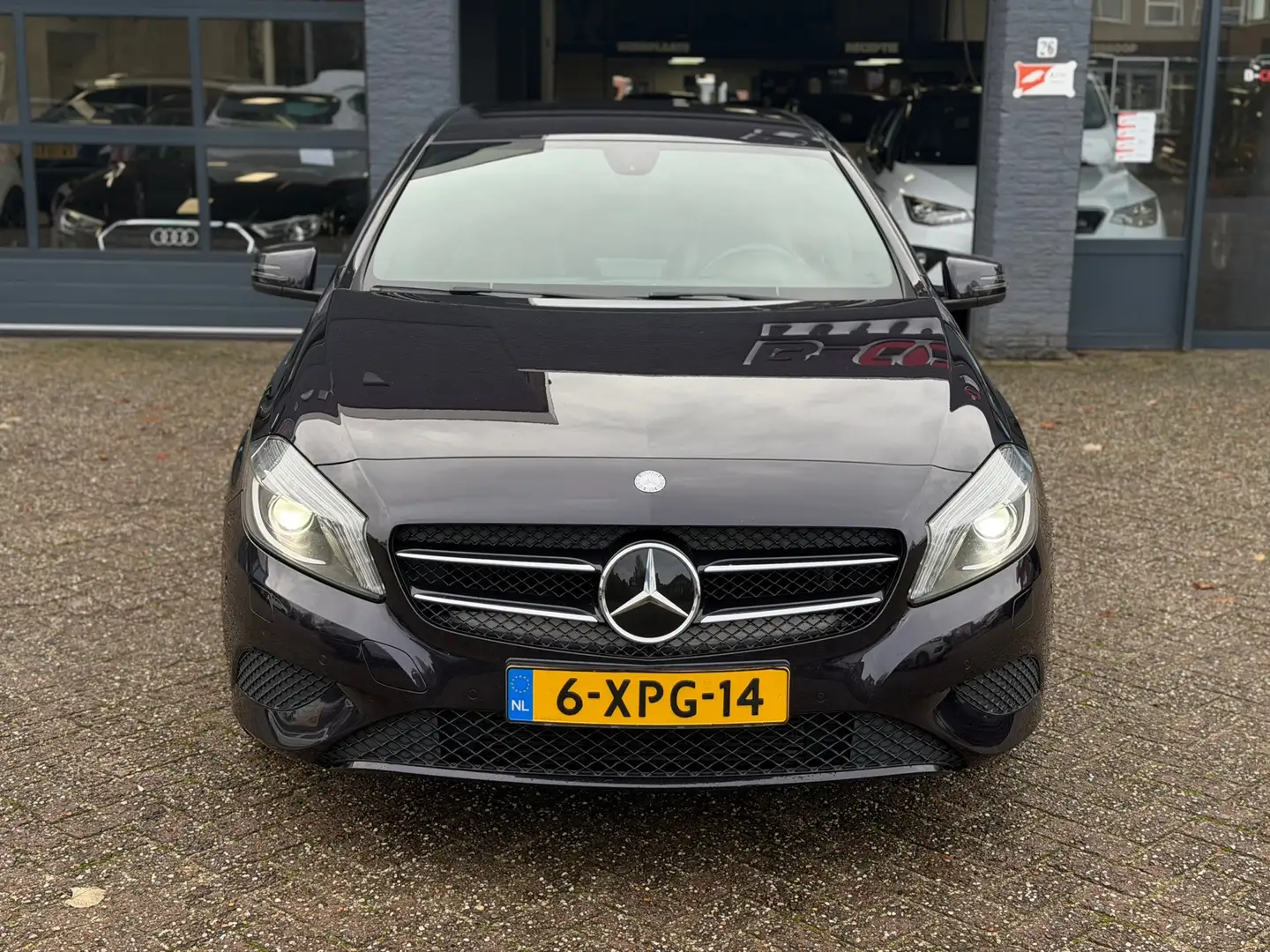 Mercedes-Benz A 180 CDI 4U3 AMG|Navi|Xenon|Leer|Pdc| Paars - 2