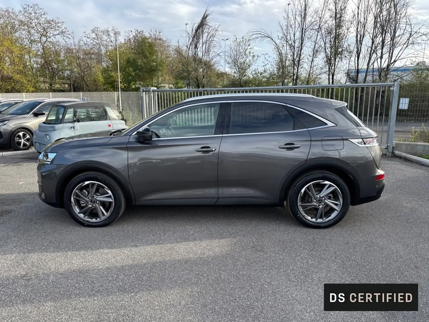 DS Automobiles DS 7 Crossback Crossback E-Tense Automatica Grand Chic Grau - 2