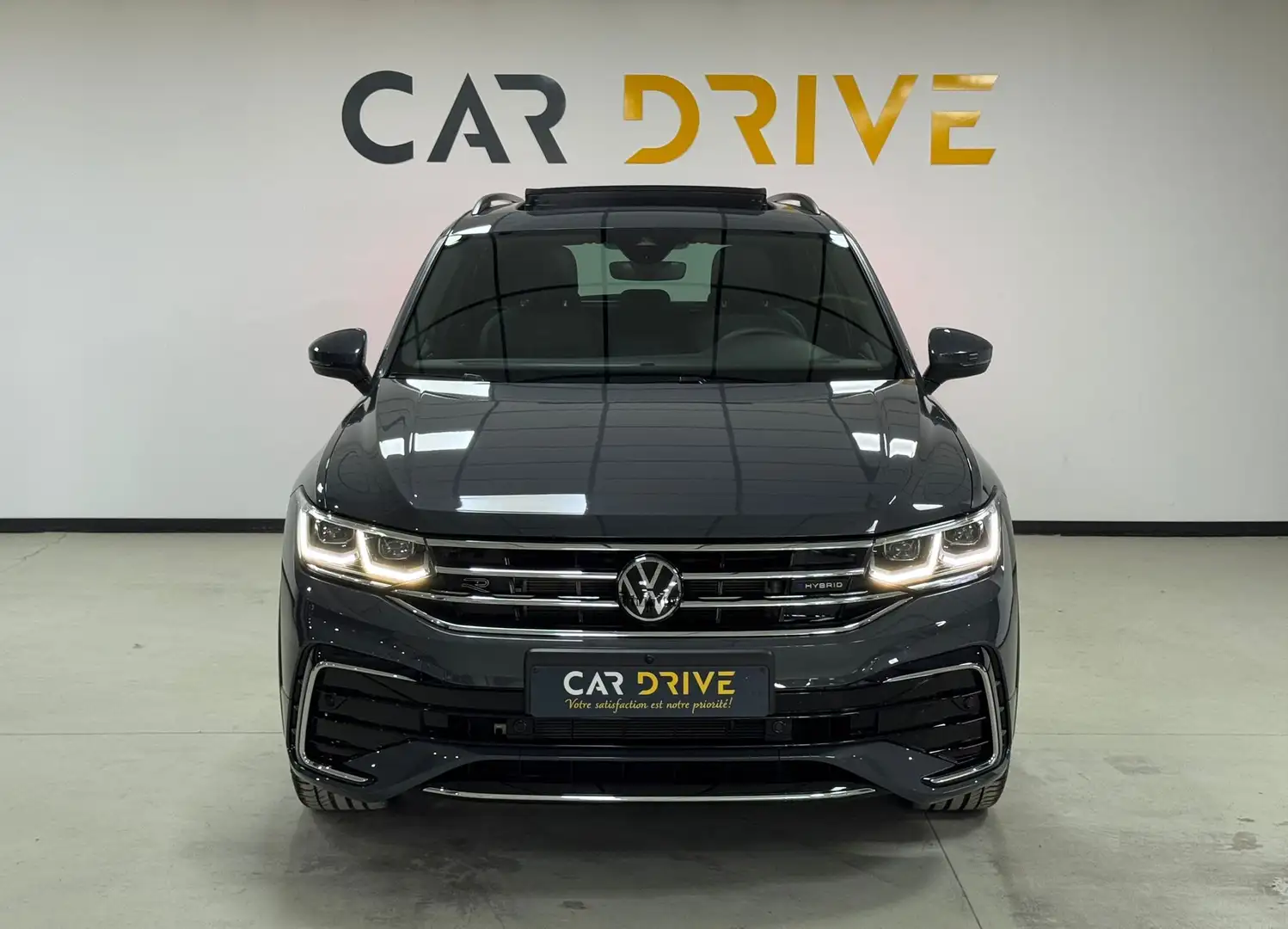 Volkswagen Tiguan eHybrid 1.4 R-Line 2024 //3500KM// PANO EXT NEUVE Gris - 2