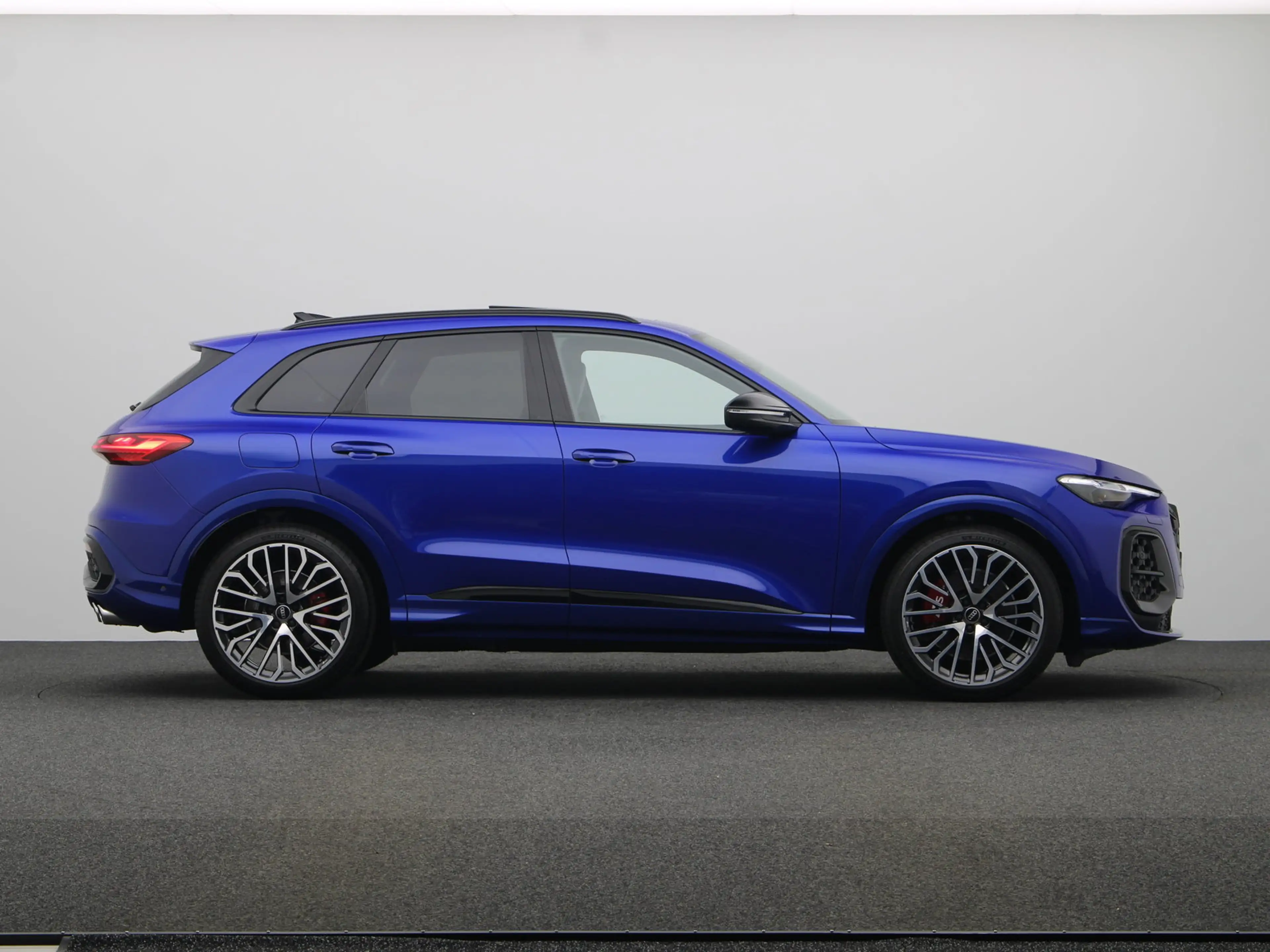 Audi SQ5 3,0 TFSI 367 PK S-TRONIC QUATTRO — photo 10
