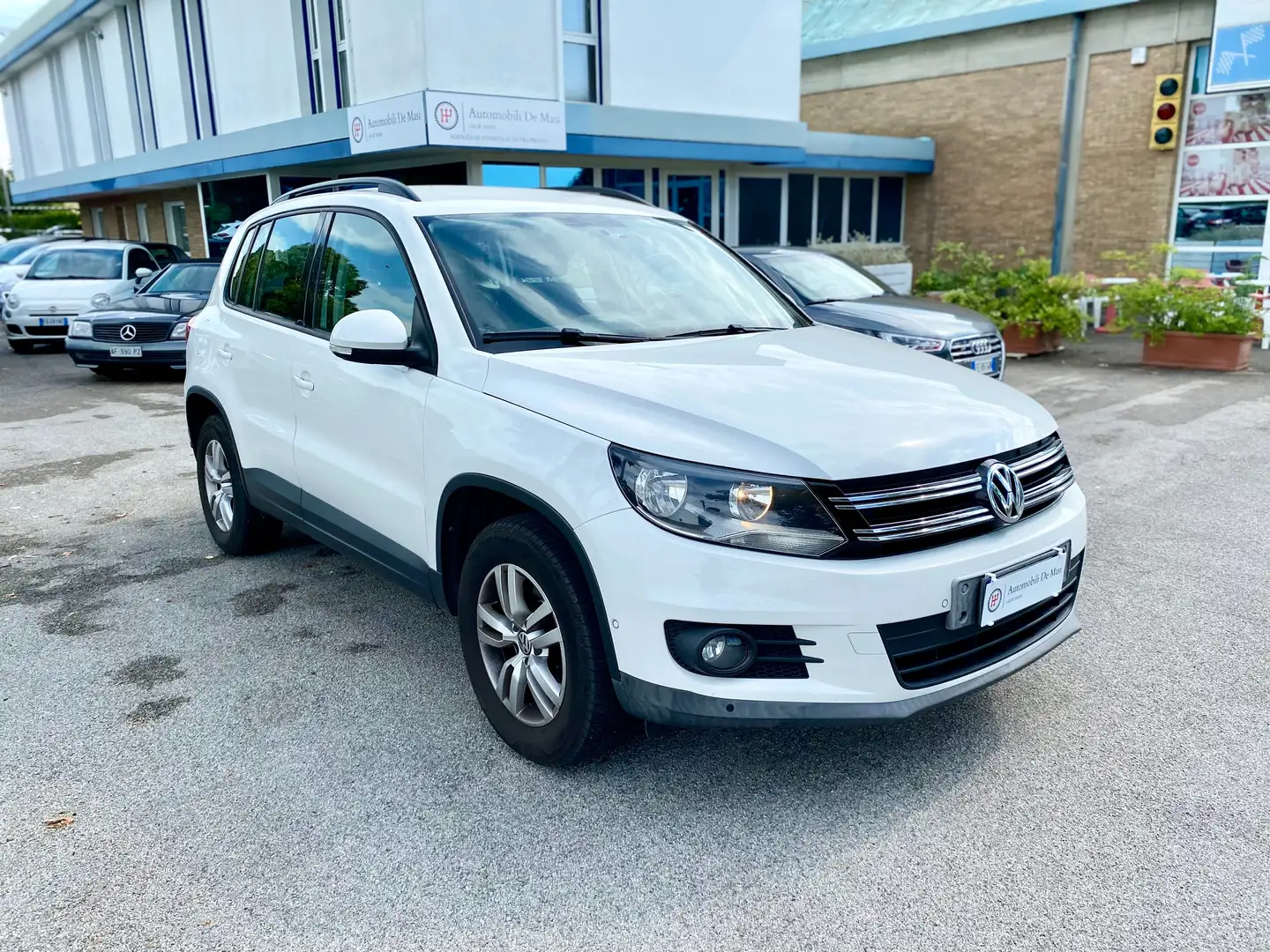 Volkswagen Tiguan 2.0 tdi bm Trend 110cv UNICO PROPRIETARIO Blanc - 1