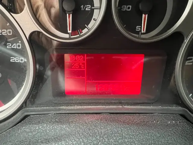 Alfa Romeo Mito view 10