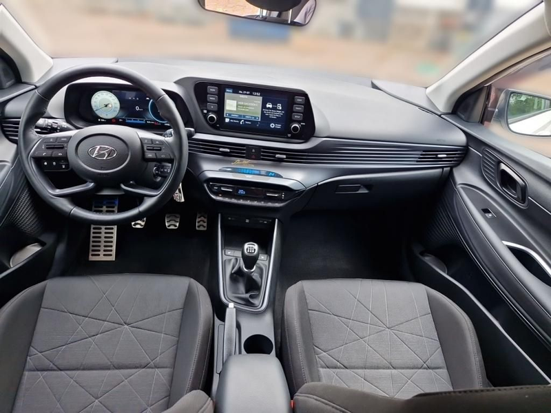 Hyundai BAYON Bayon 1.2 Pure Klimaautomatik+Sitzheizung — photo 11