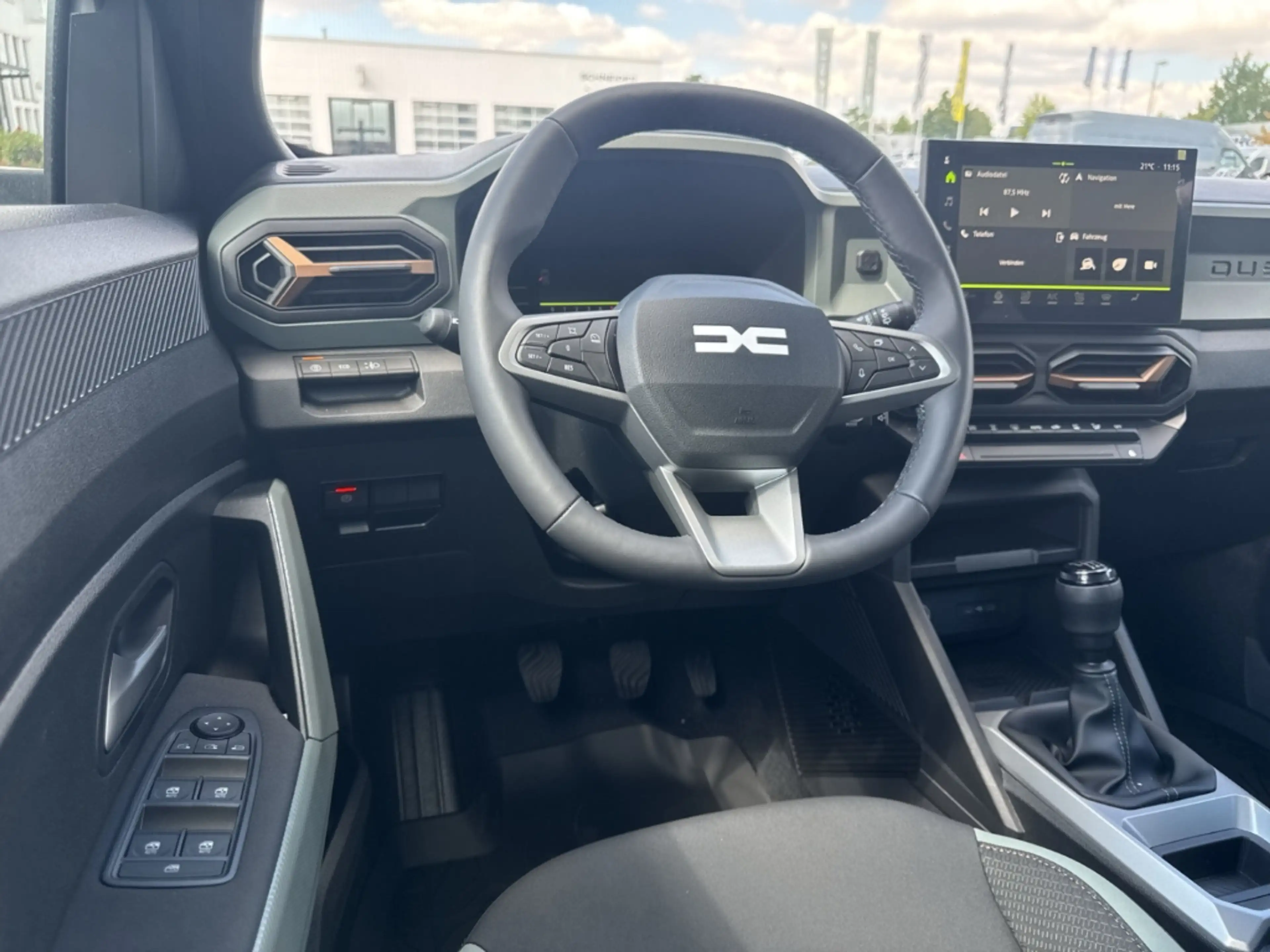 Dacia Duster EXTREME TCe 140 SHZ+KAMERA+PDC+NAVI+KLIMA — photo 15