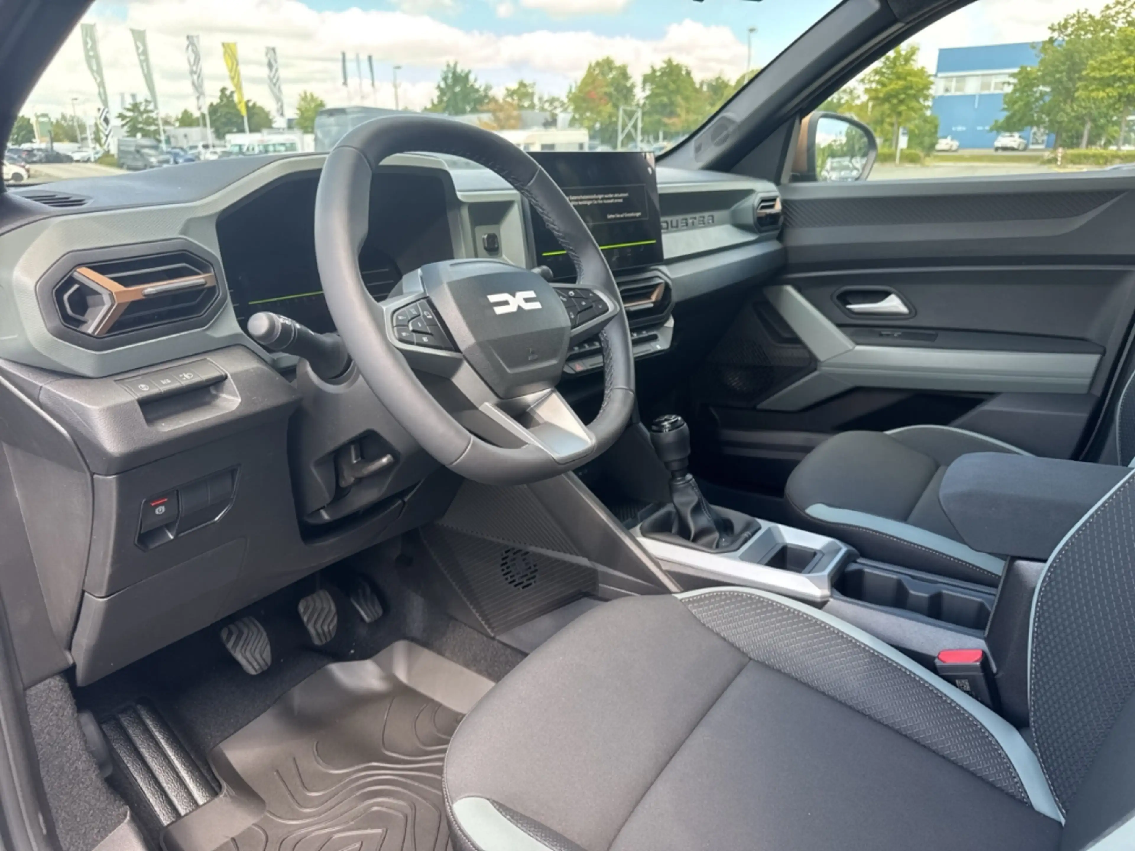 Dacia Duster EXTREME TCe 140 SHZ+KAMERA+PDC+NAVI+KLIMA — photo 10