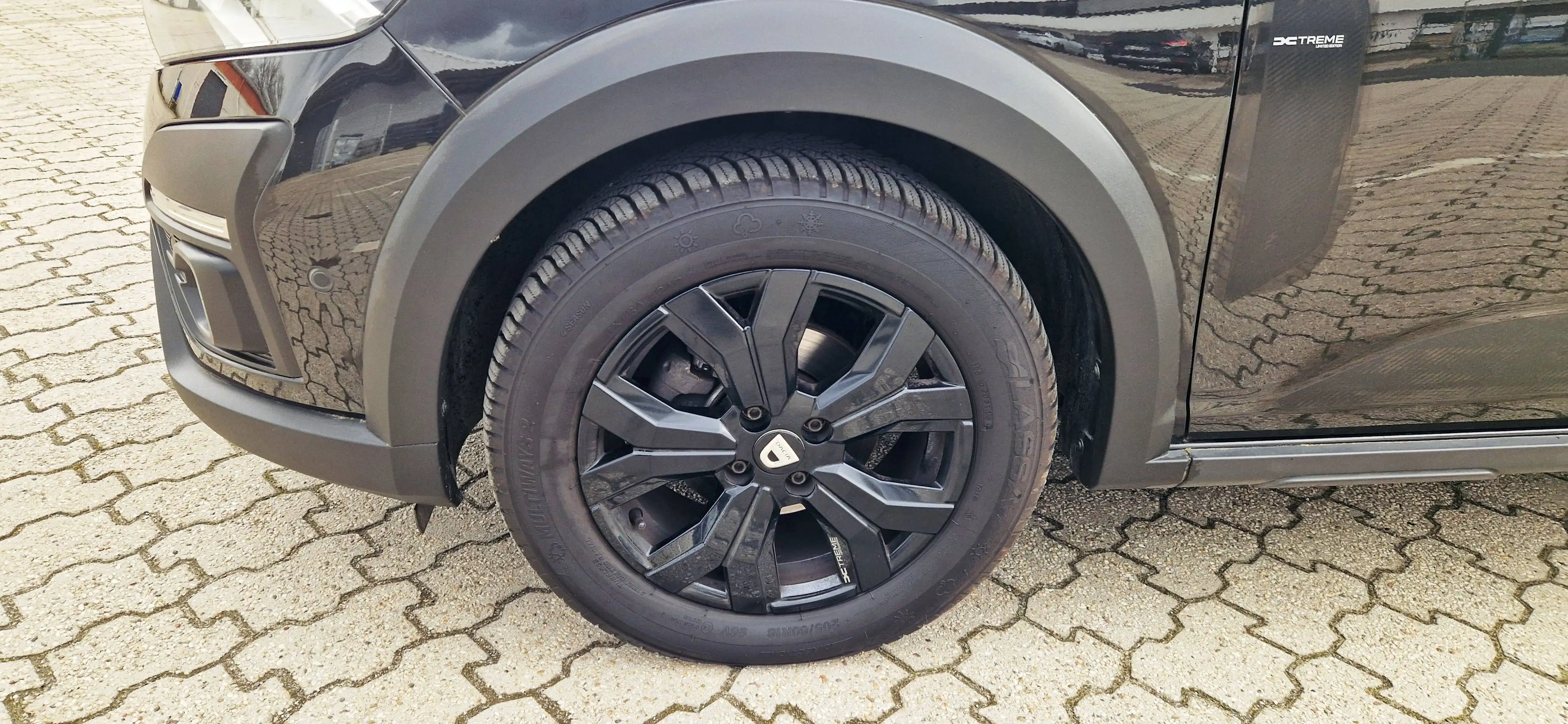 Dacia Jogger Extreme+/1Hand/Navi/Rückfahrcamera/Finanzierung ab 6,99%/Eu6 — photo 10