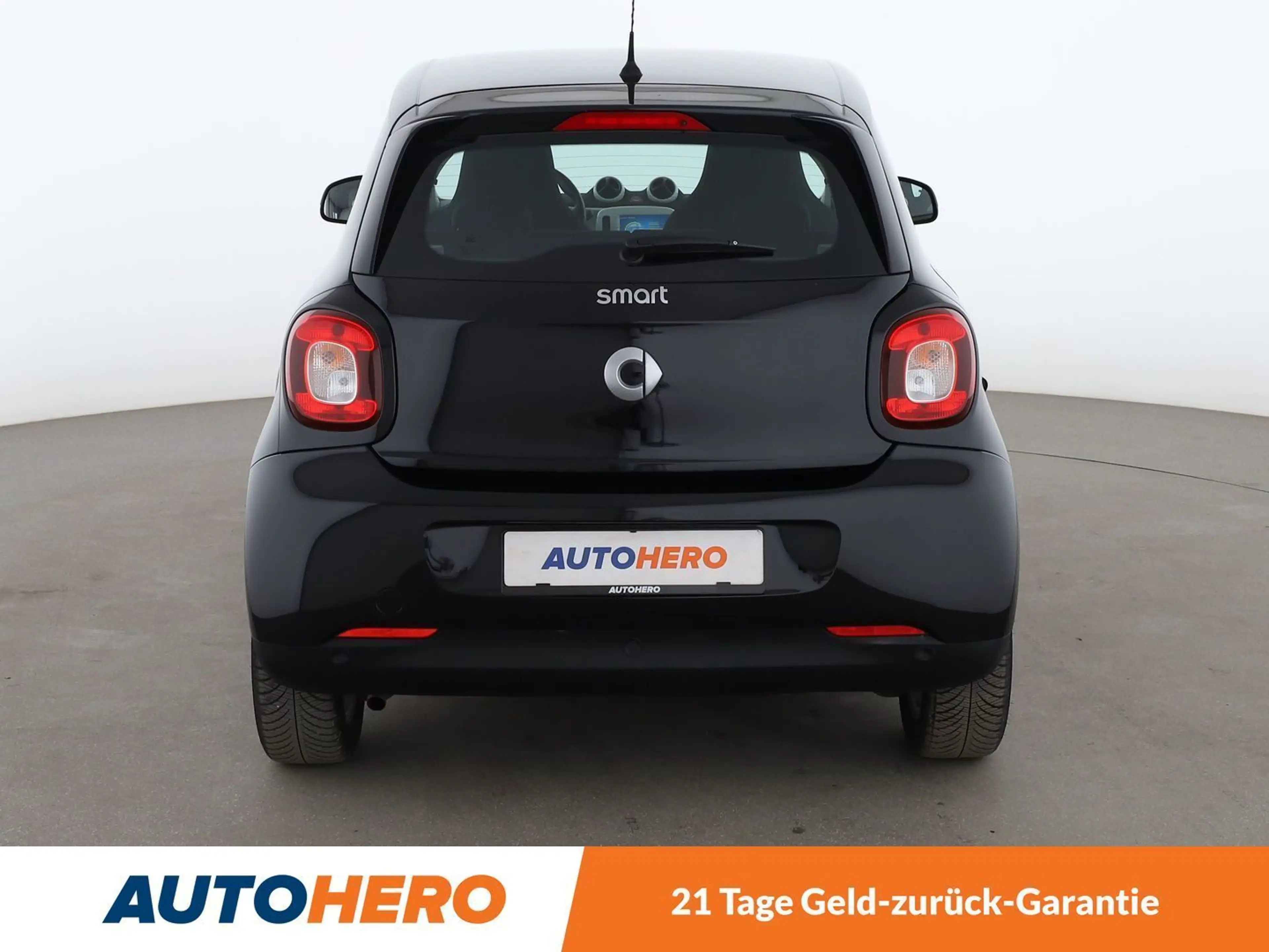 smart forFour 0.9 Turbo Basis passion*NAVI*TEMPO*PDC*SHZ*KLIMA* — photo 5